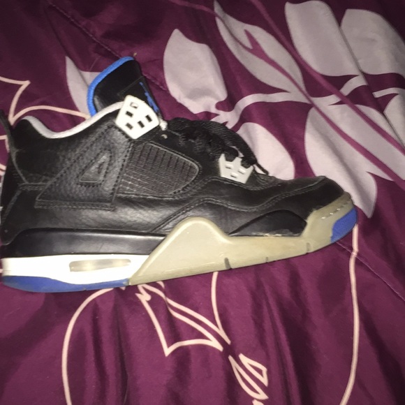 Jordan’s - Picture 1 of 5